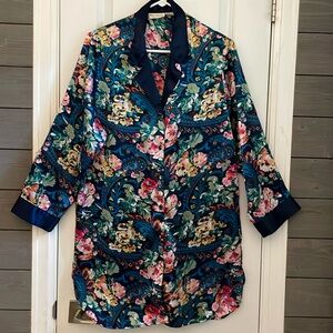 Victoria’s Secret Vintage Gold Label Satin Floral/Paisley Sleep-Shirt/Robe S EUC